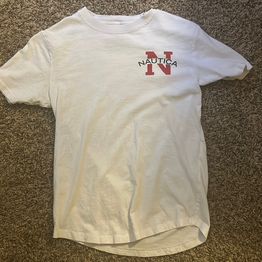Nautica youth size 10-12 t shirt
